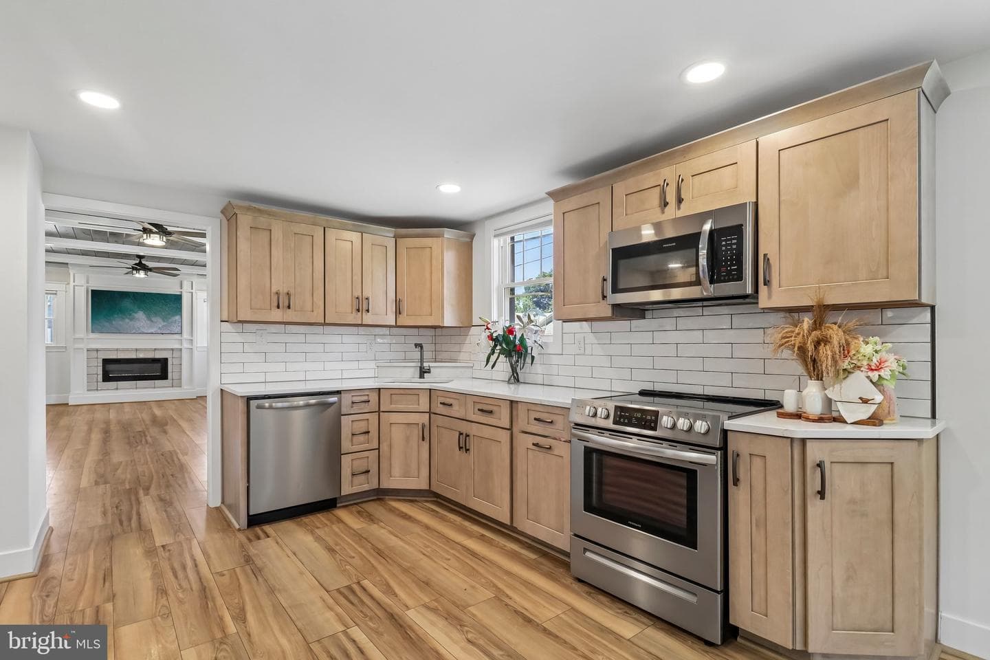 403 Prospect Street photo 18