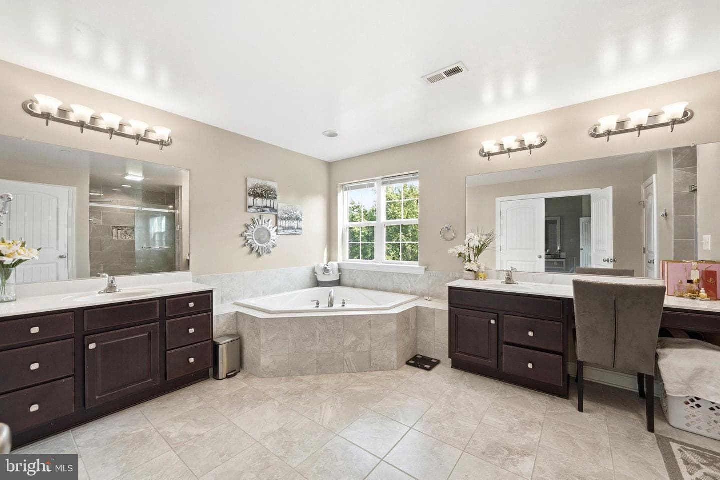 7253 Filly Court photo 30