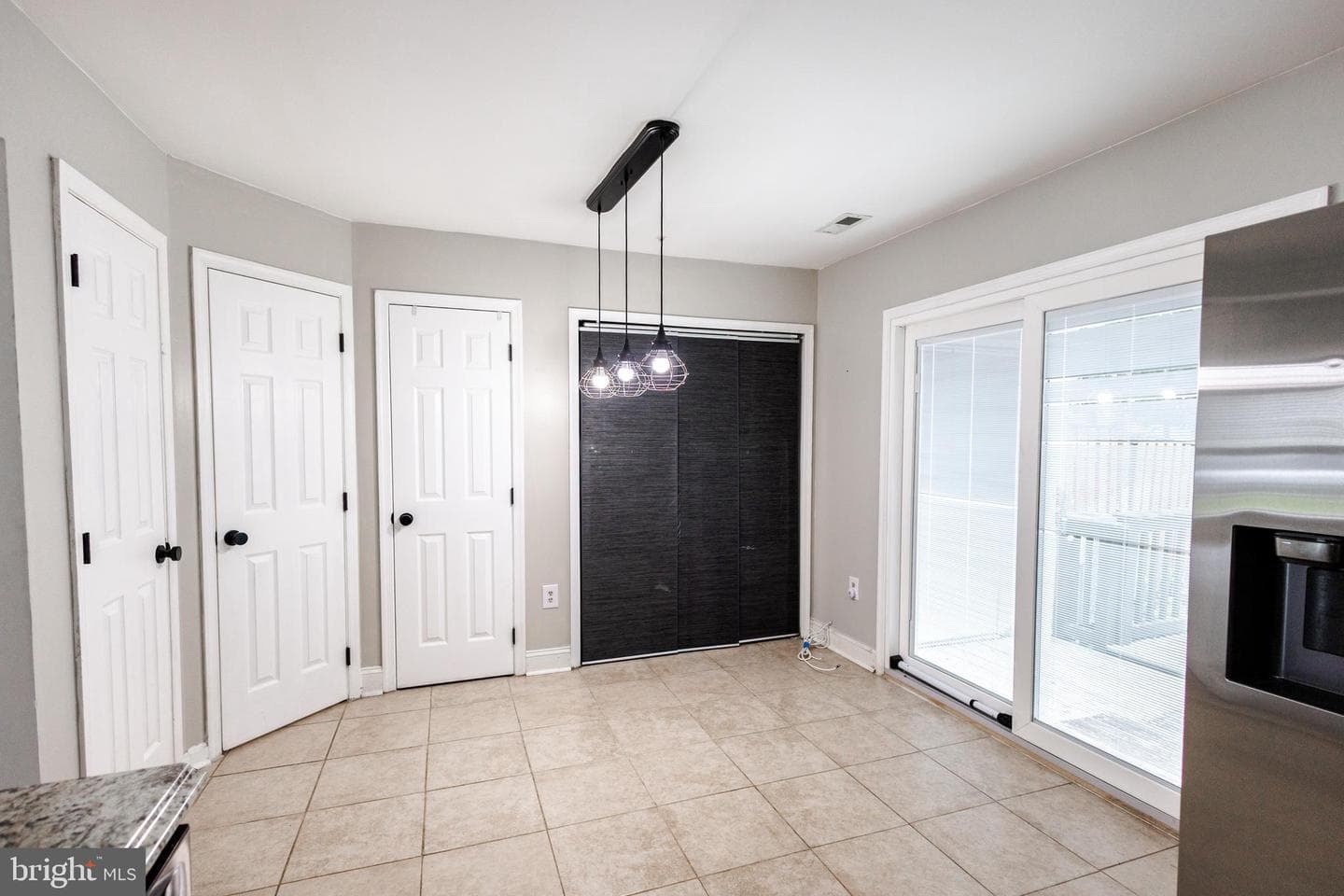 2473 Sagewood Court photo 4