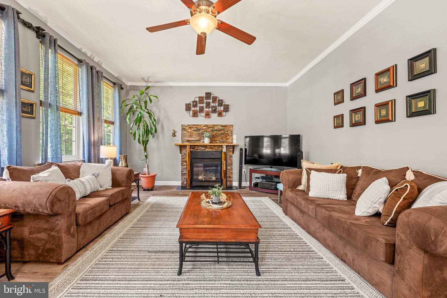 10352 Whittier Court photo 9
