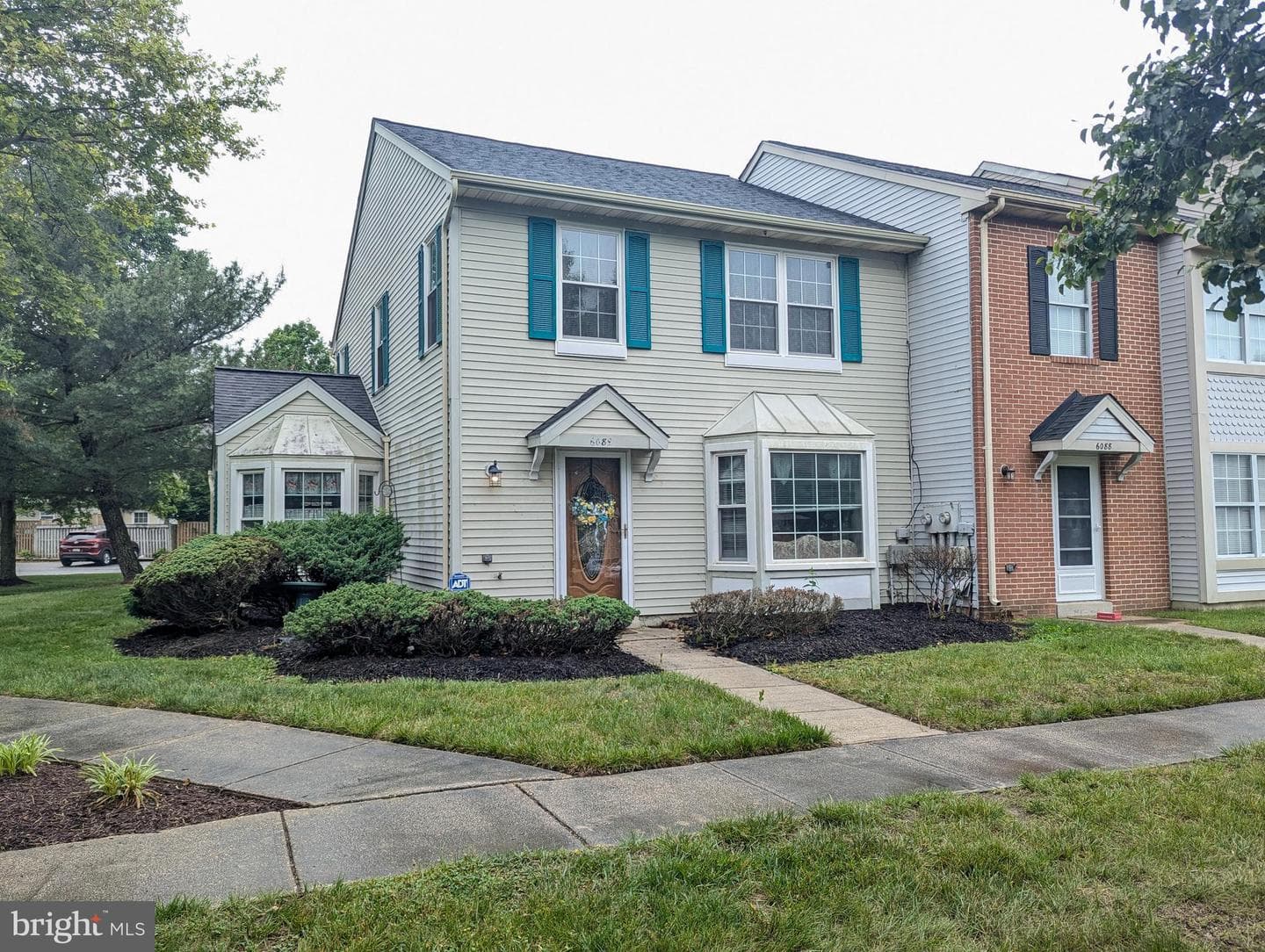 6089 Red Squirrel Place photo 1