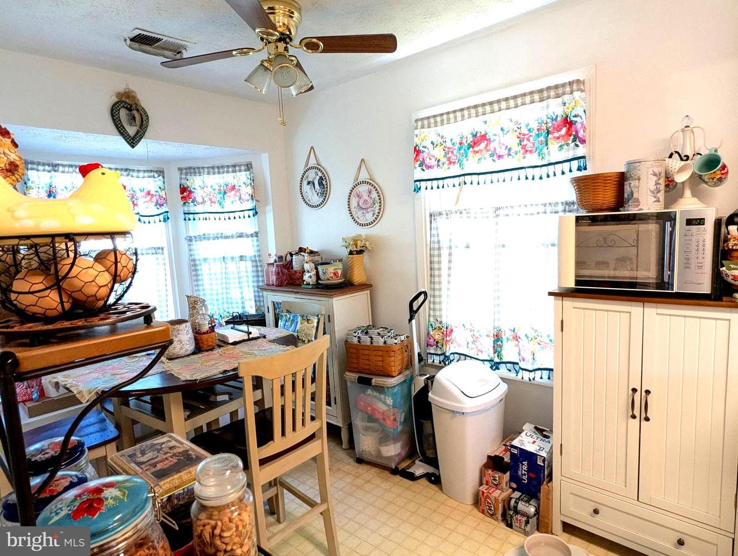 6089 Red Squirrel Place photo 10