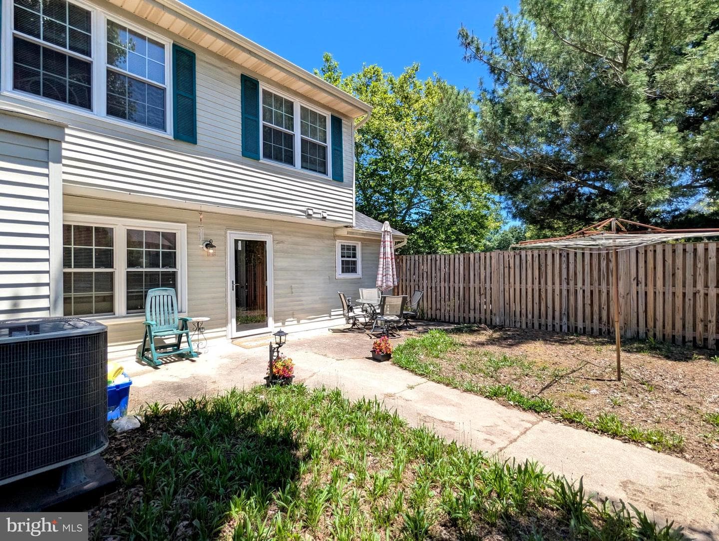 6089 Red Squirrel Place photo 5