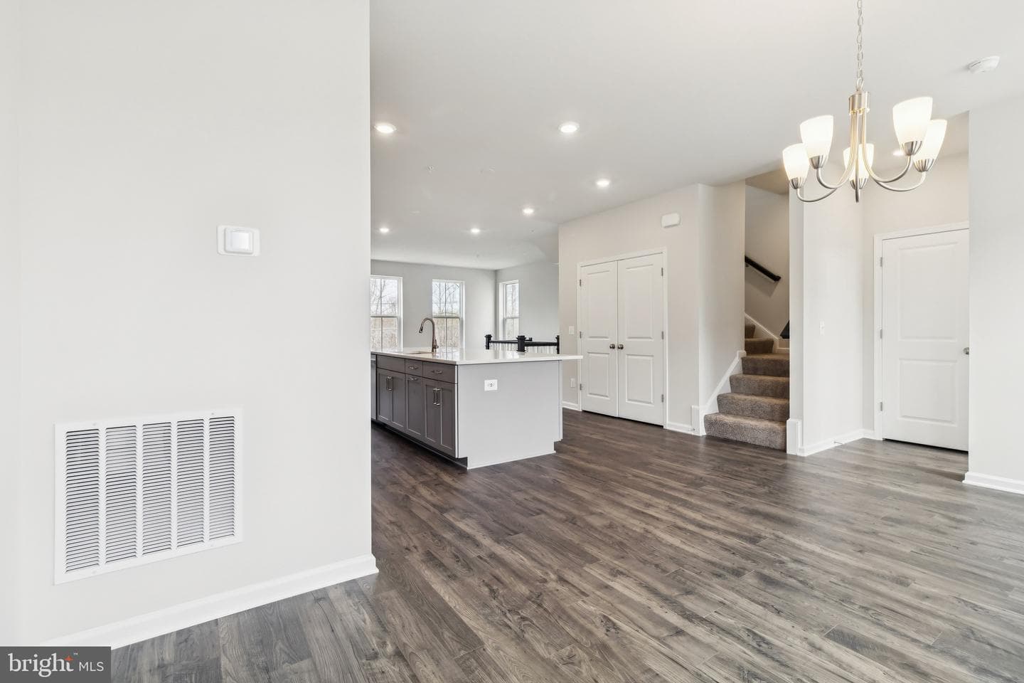 2767 Bear Claw Place photo 6