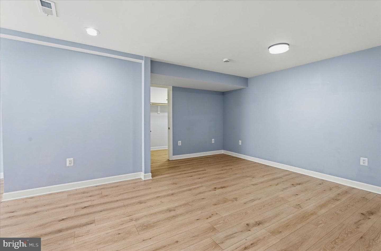 10654 Ashford Circle photo 43