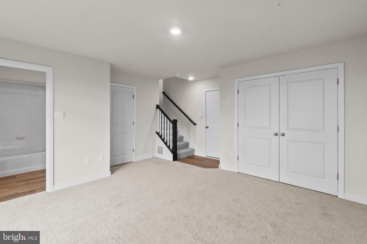 190 Soft Rush Lane photo 5