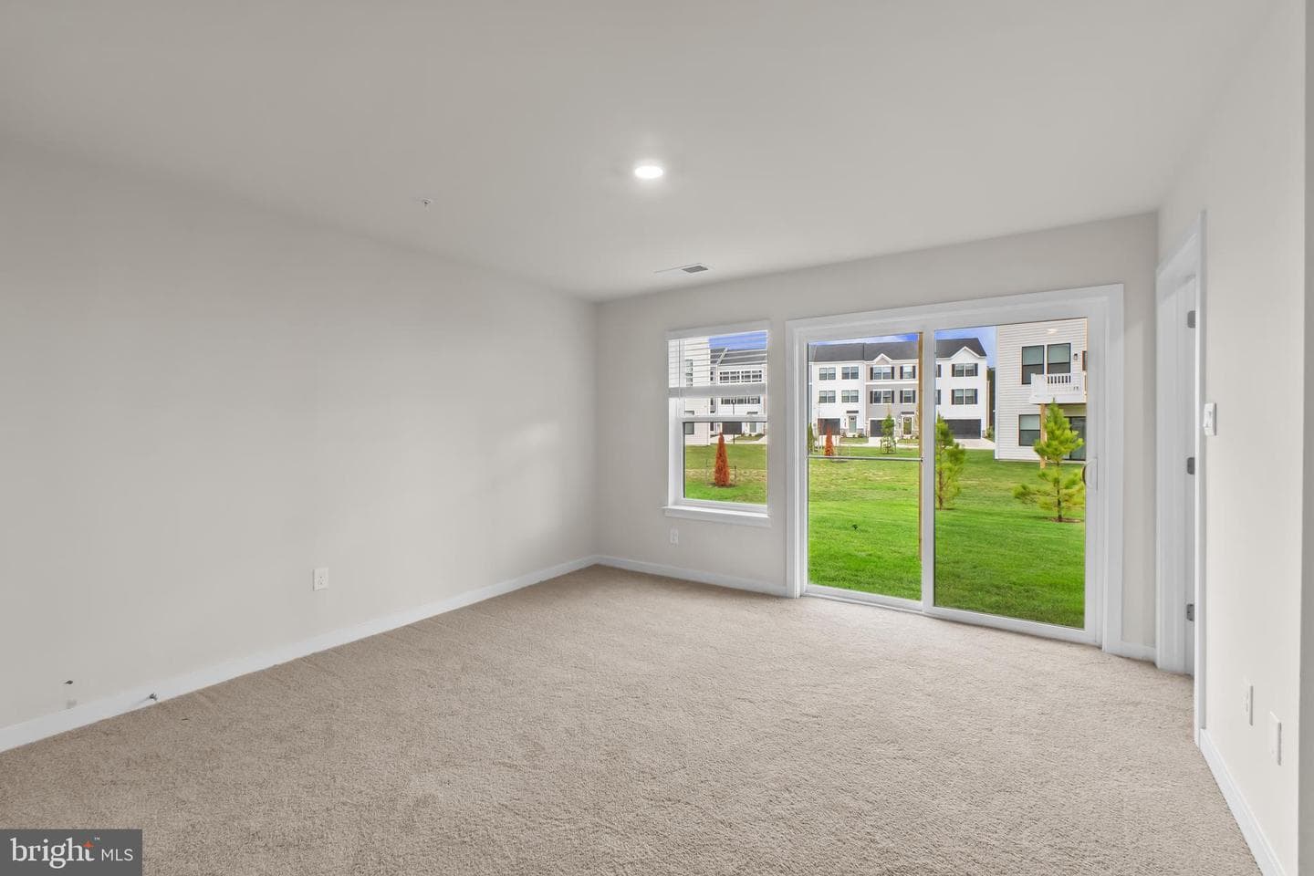 190 Soft Rush Lane photo 6