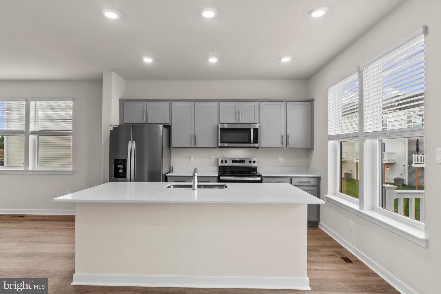 190 Soft Rush Lane photo 8