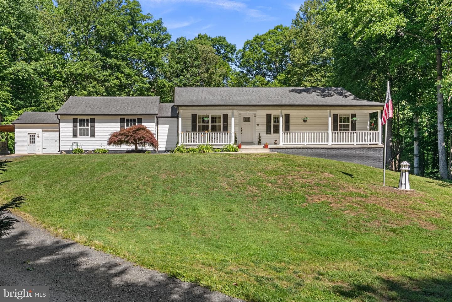 6975 Orchard View Lane