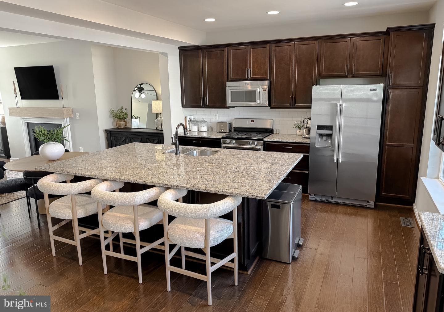 12 Mustang Drive photo 19
