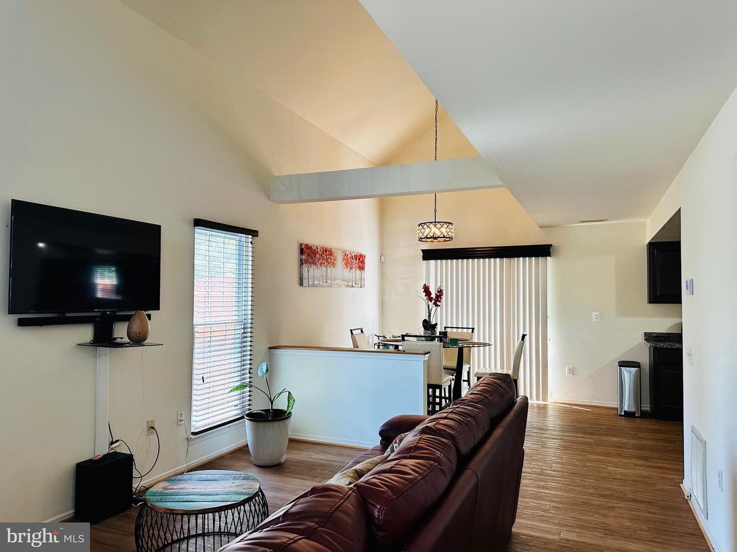 3433 Azalea Place photo 10