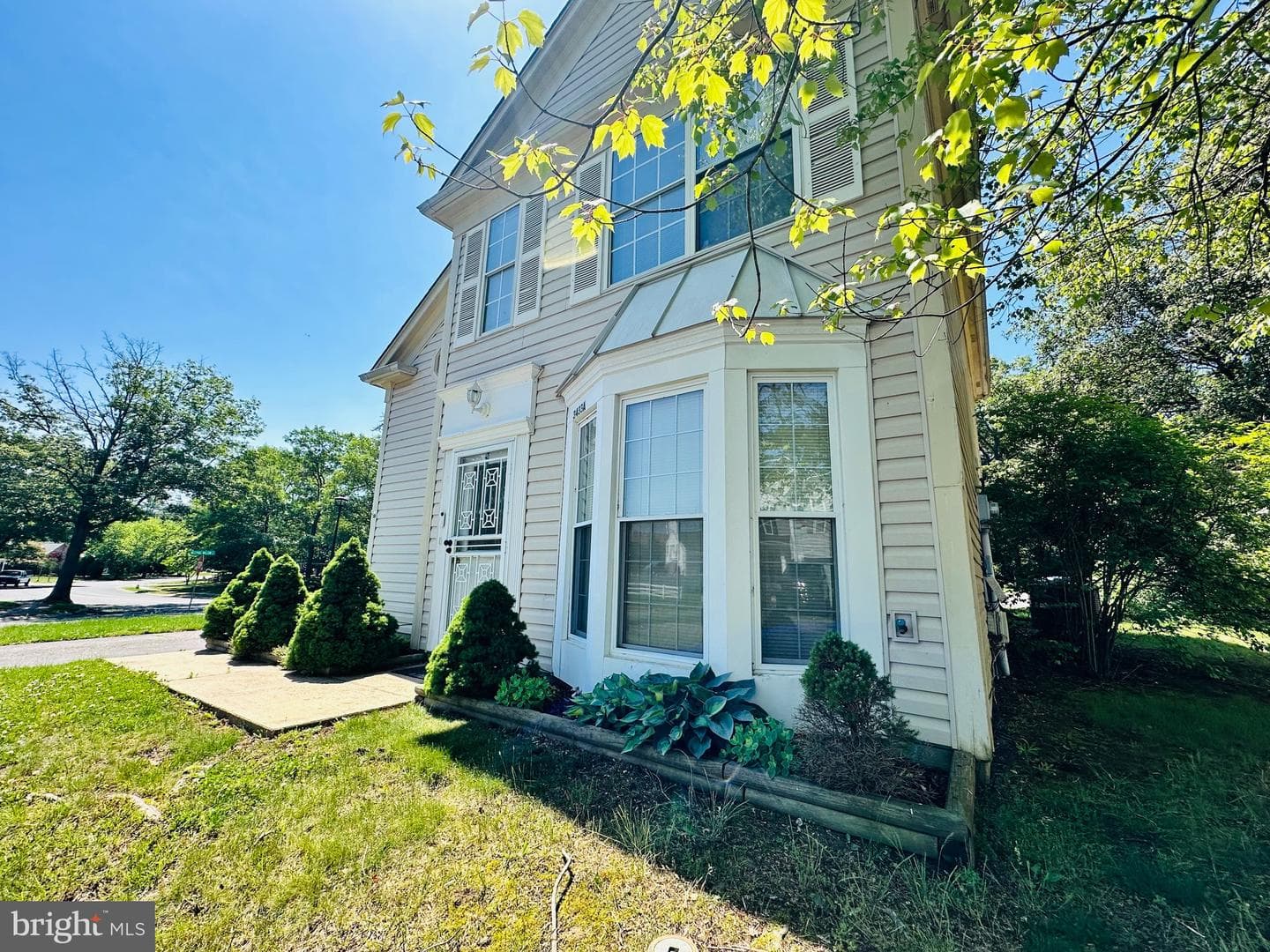 3433 Azalea Place photo 7