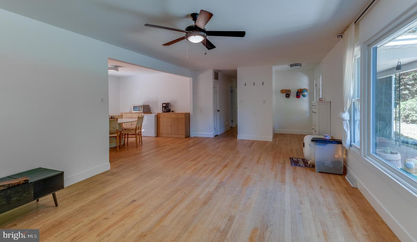 12081 Laplata Road photo 11