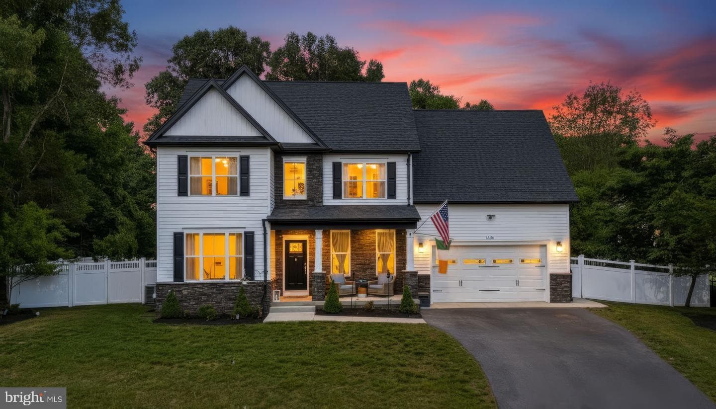 12160 Potomac View Drive, Newburg