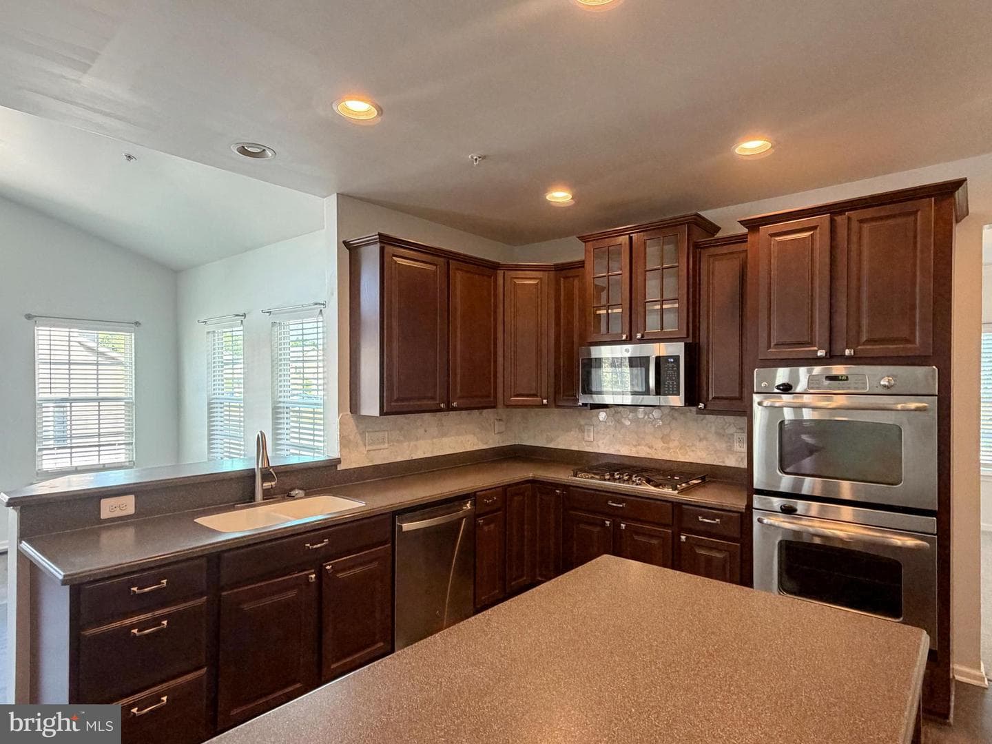 3429 Linden Grove Drive photo 23