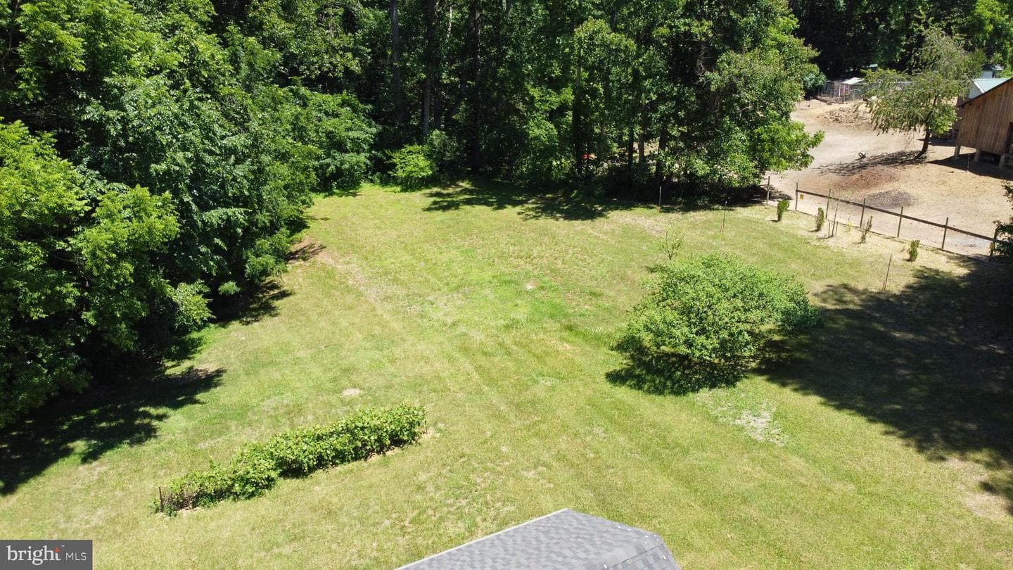17082 Prince Frederick Road photo 49