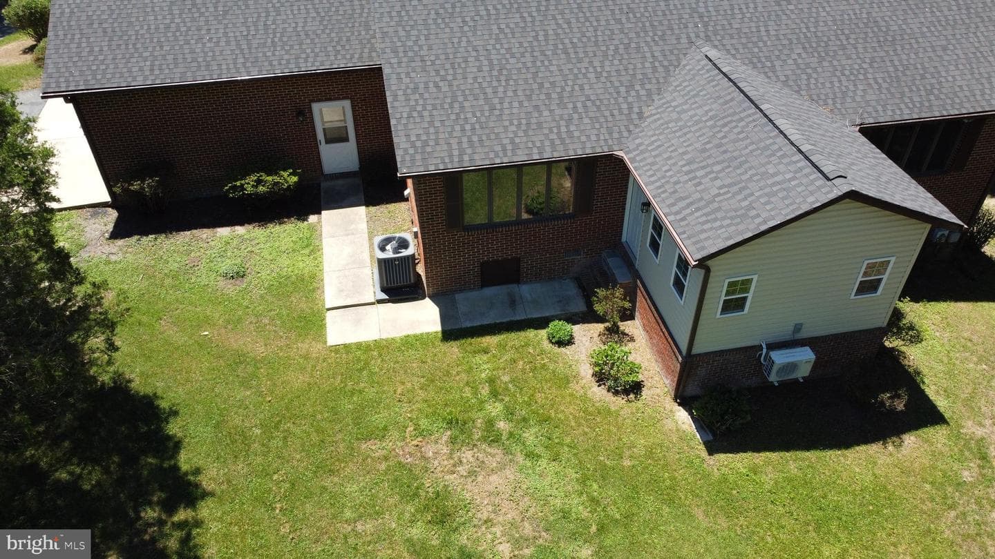 17082 Prince Frederick Road photo 50