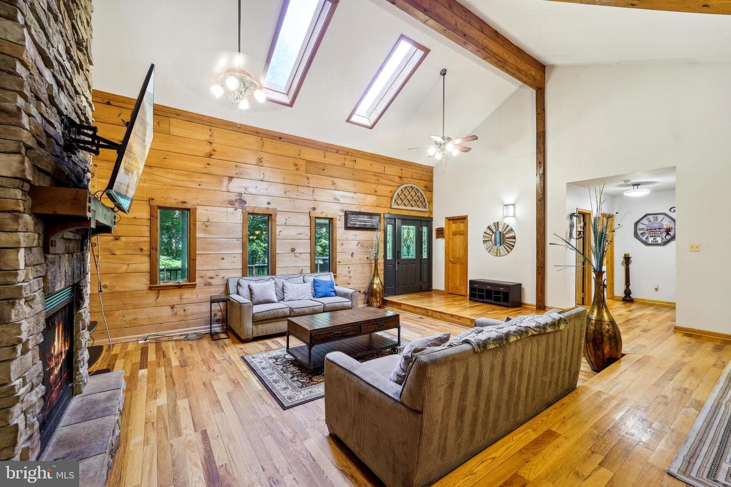 8535 Acoustic Lane photo 9