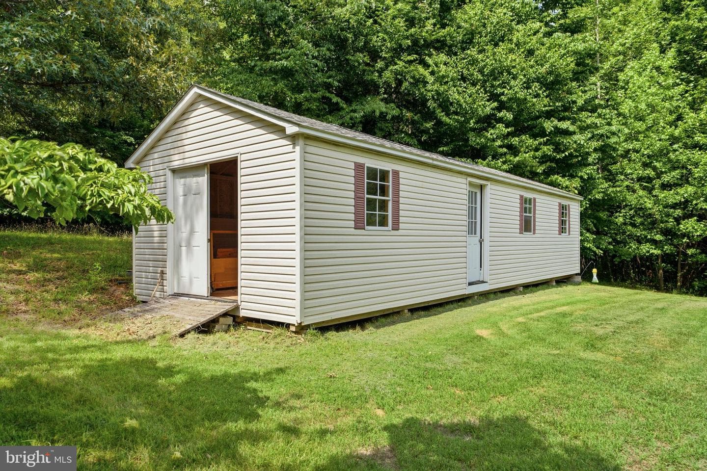 8200 Clamber Hill Place photo 39