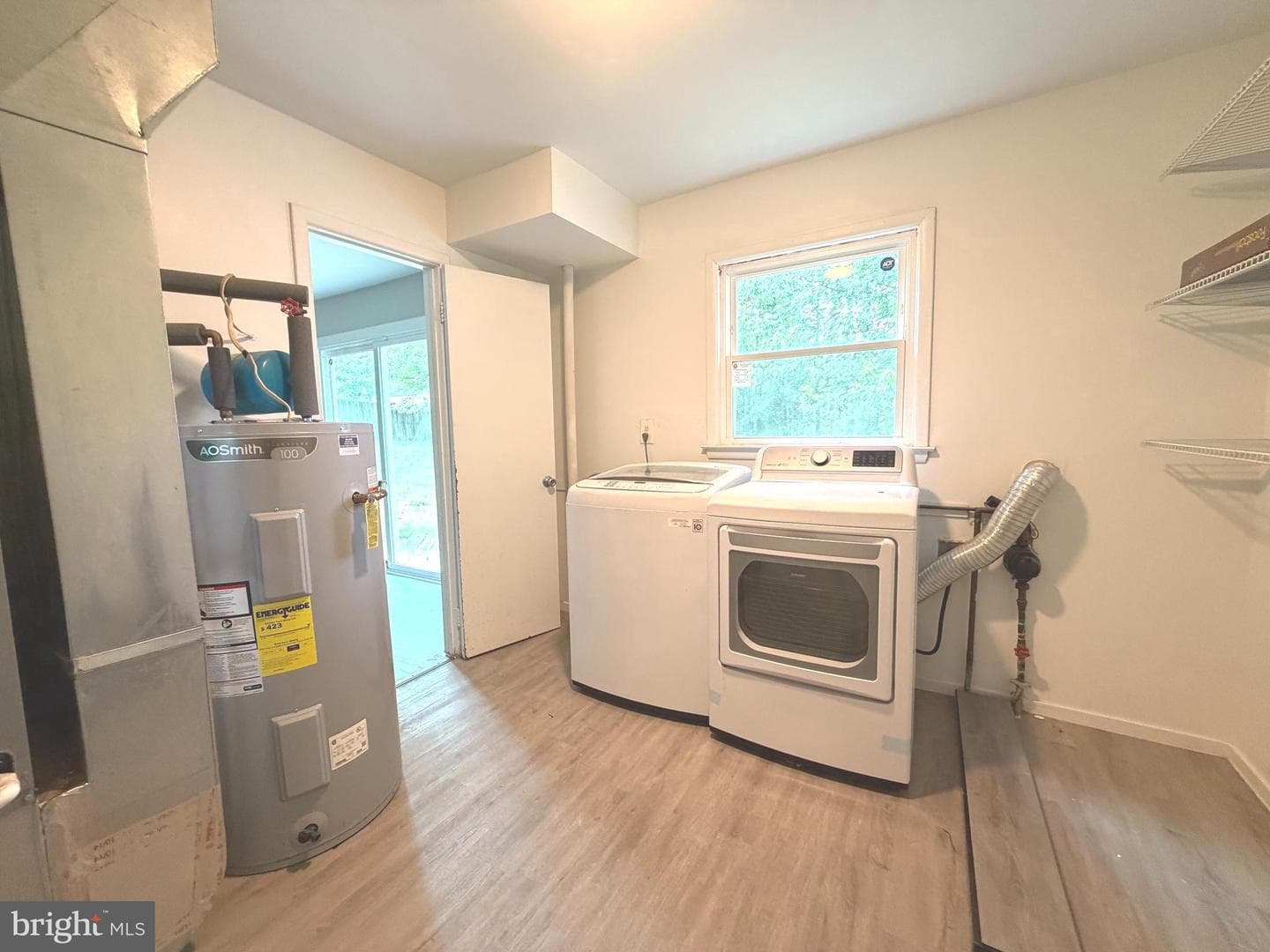 2063 Red Spruce Court photo 9
