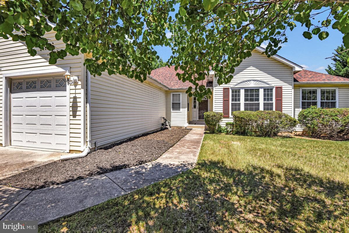 5503 Skipjack Court photo 2
