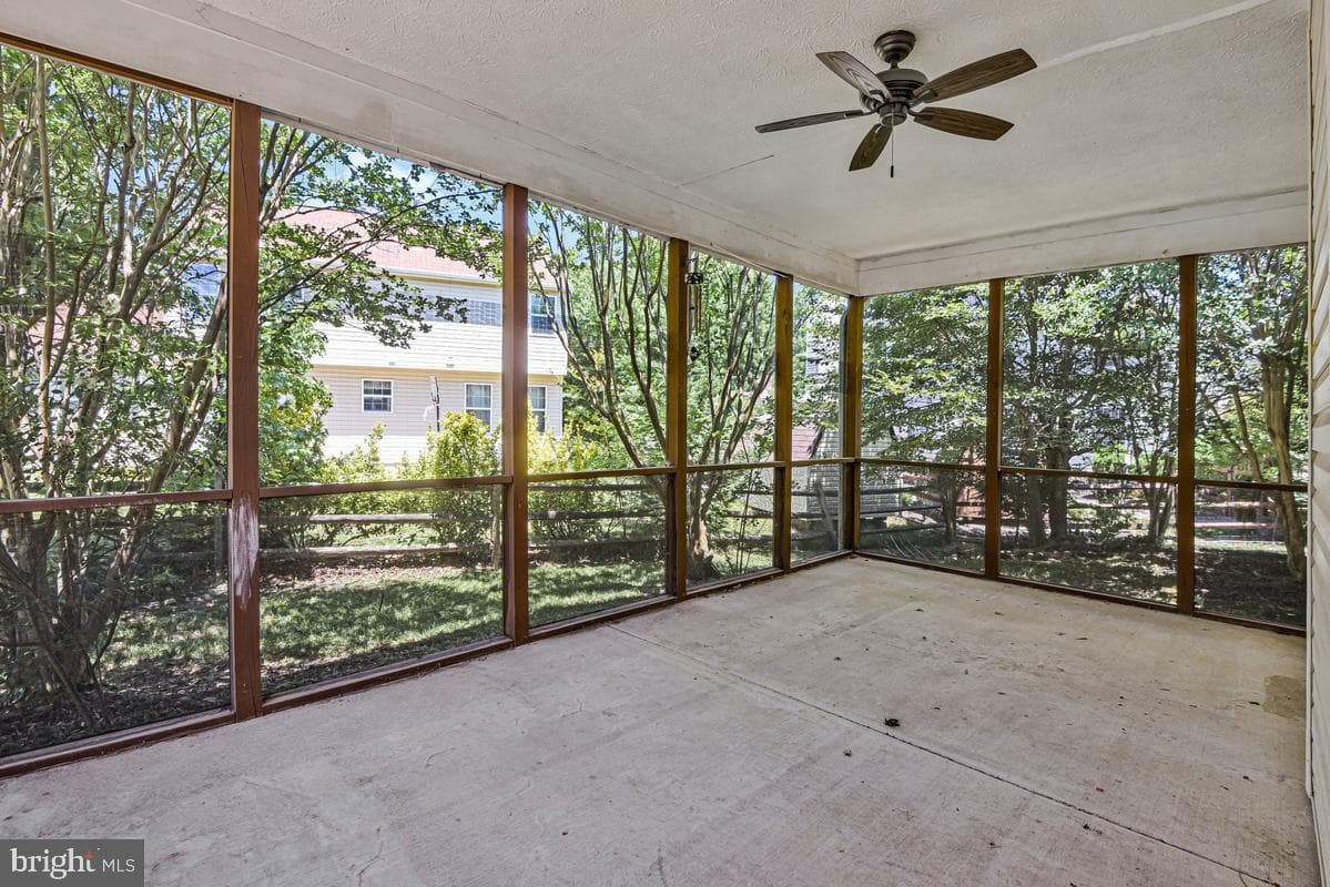 5503 Skipjack Court photo 29
