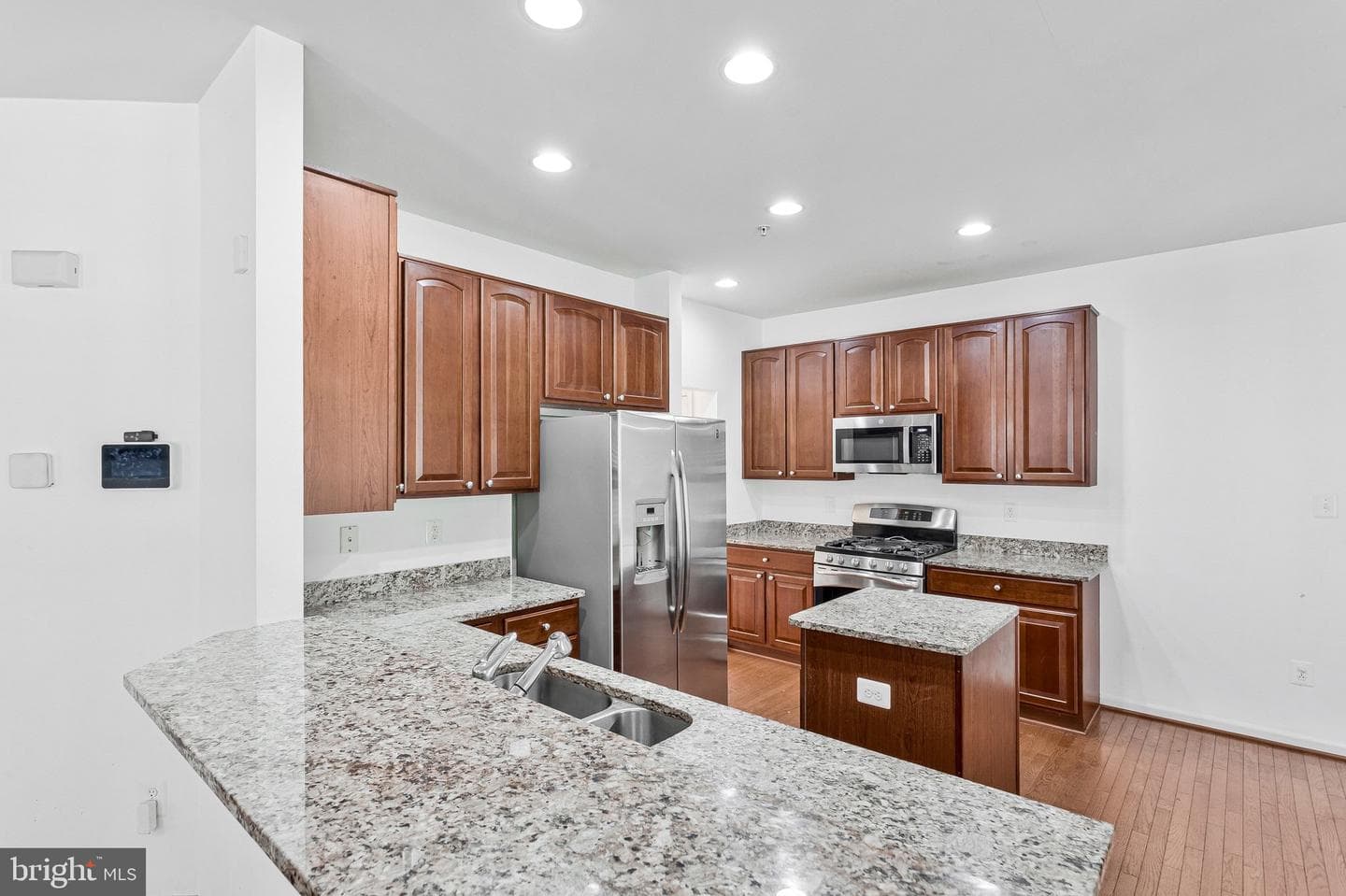 9252 Senna Court photo 32