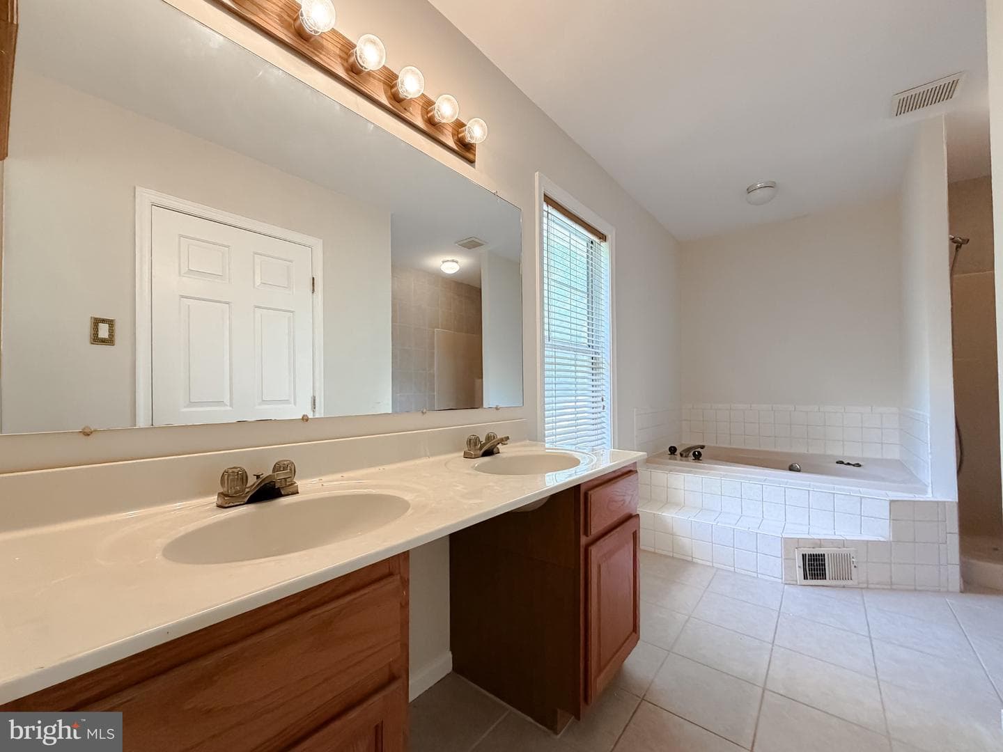 4075 Heritage Knolls Place photo 82