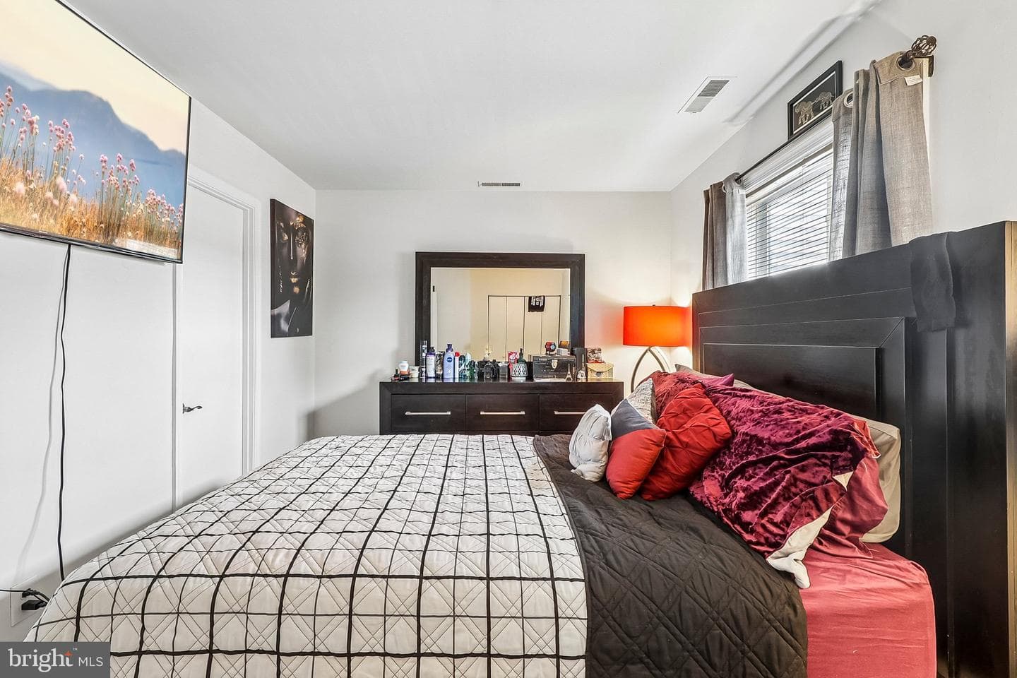 3083 Heathcote Road photo 22