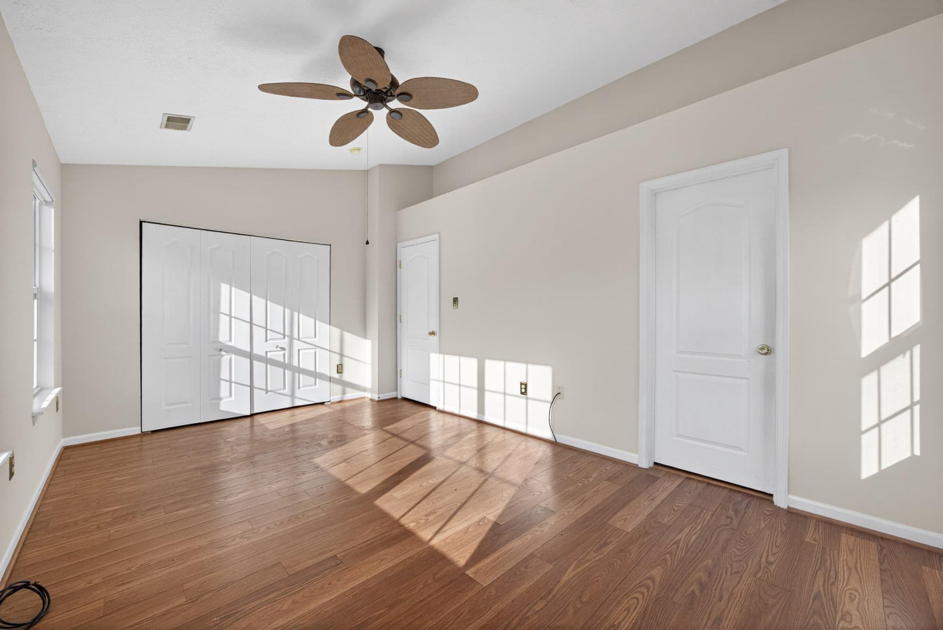 5851 Wolsey Court photo 22
