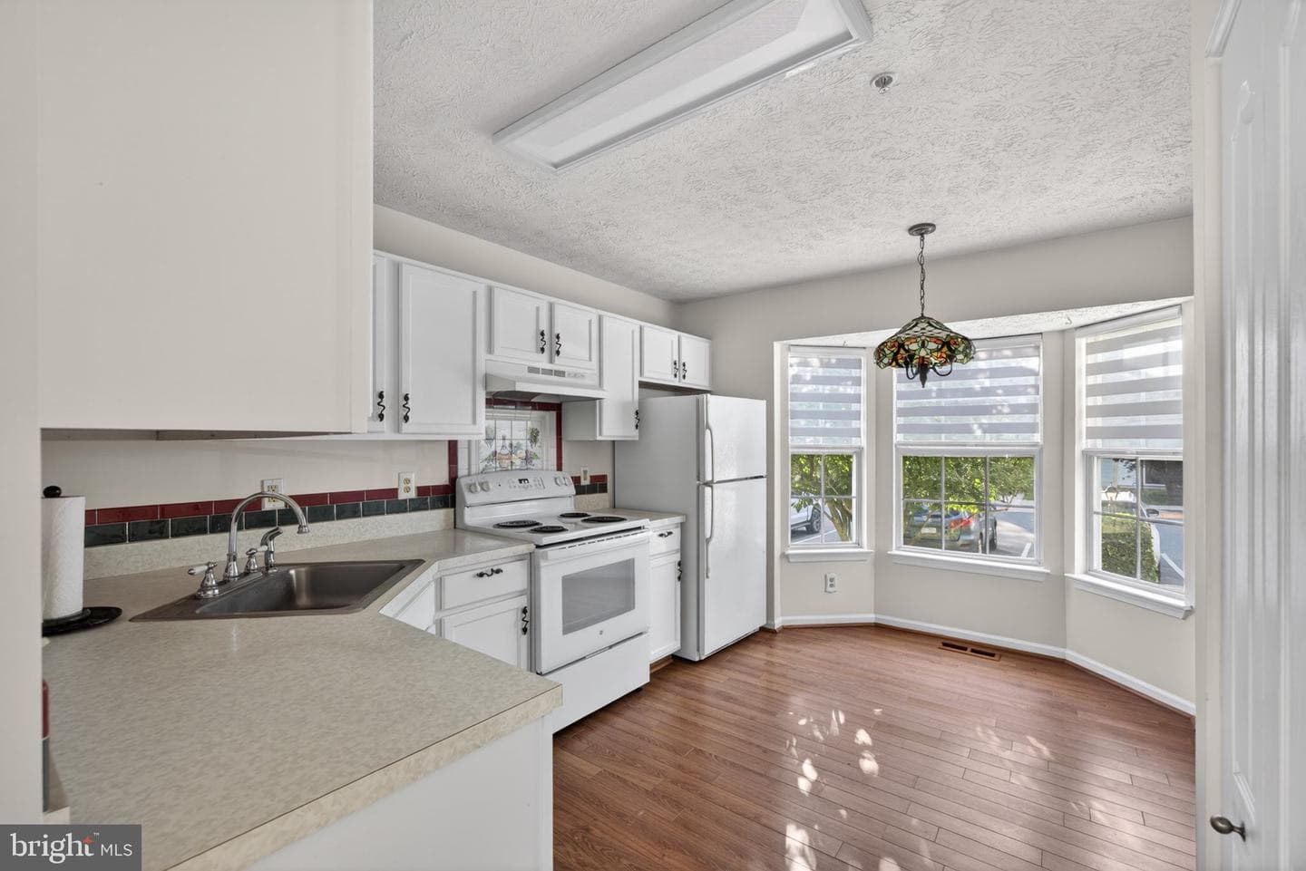 5851 Wolsey Court photo 9