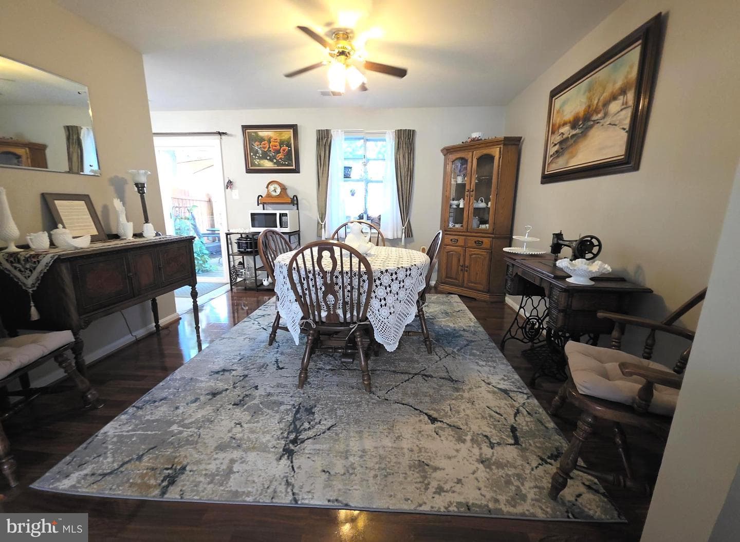 862 Holly Drive photo 23
