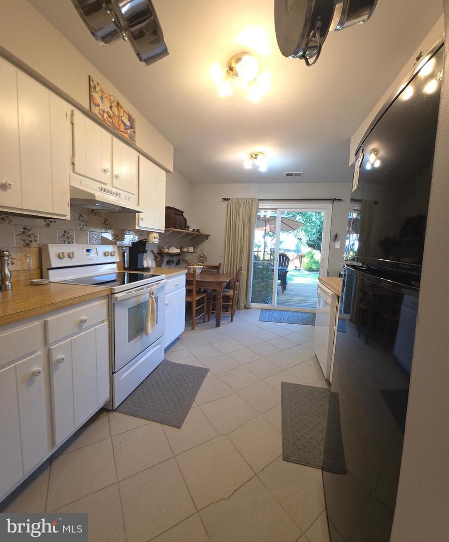 862 Holly Drive photo 38