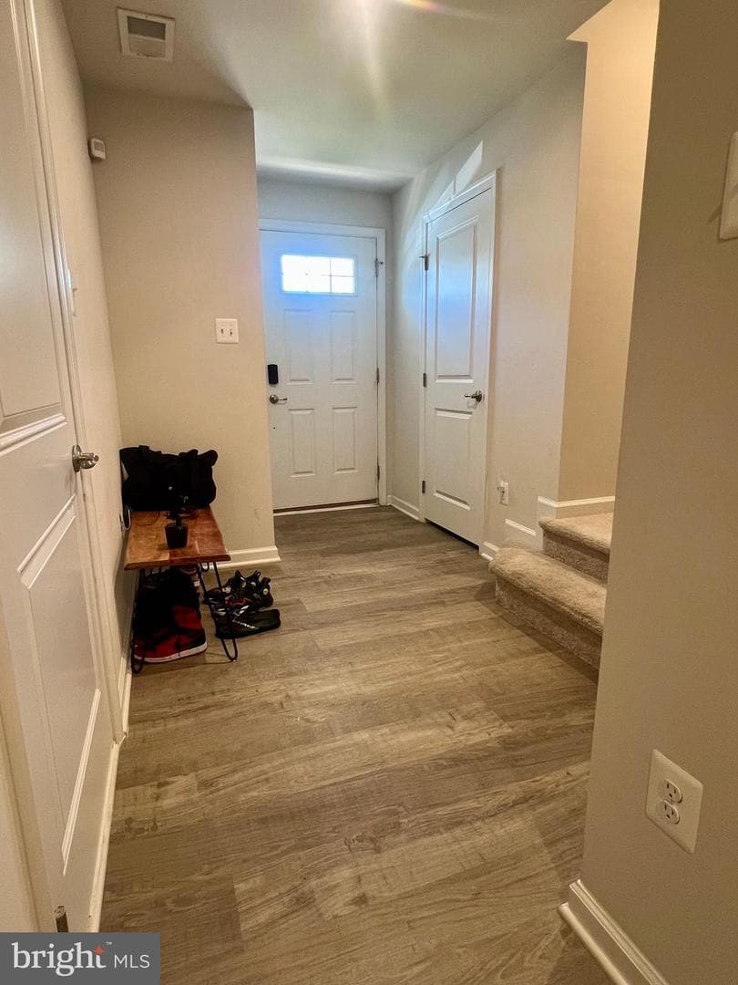 105 Caswell Drive photo 3