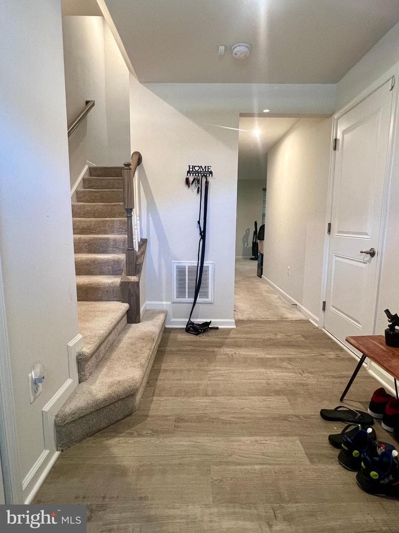 105 Caswell Drive photo 4