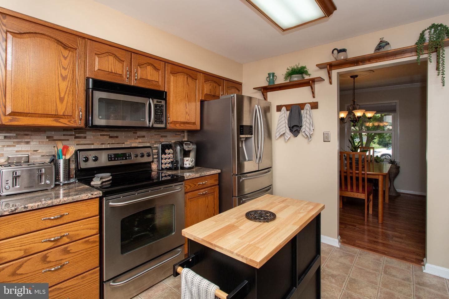 6975 Ellenwood Court photo 10