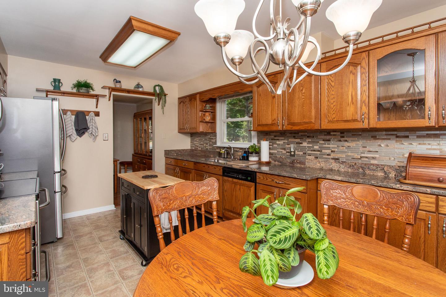 6975 Ellenwood Court photo 8
