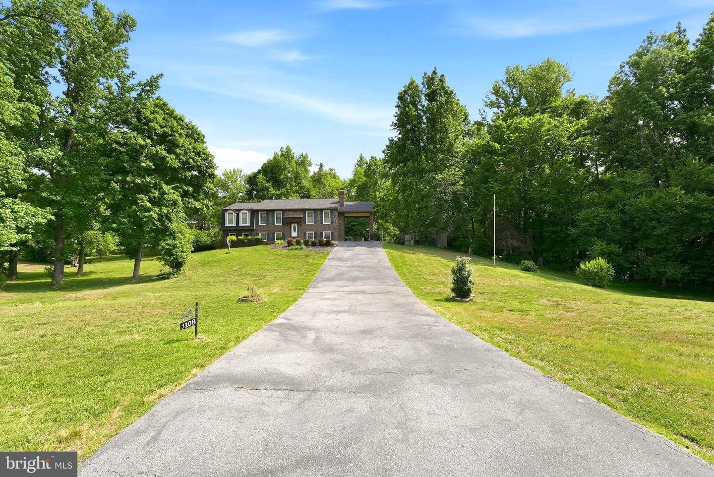 1108 E Patuxent Drive photo 3