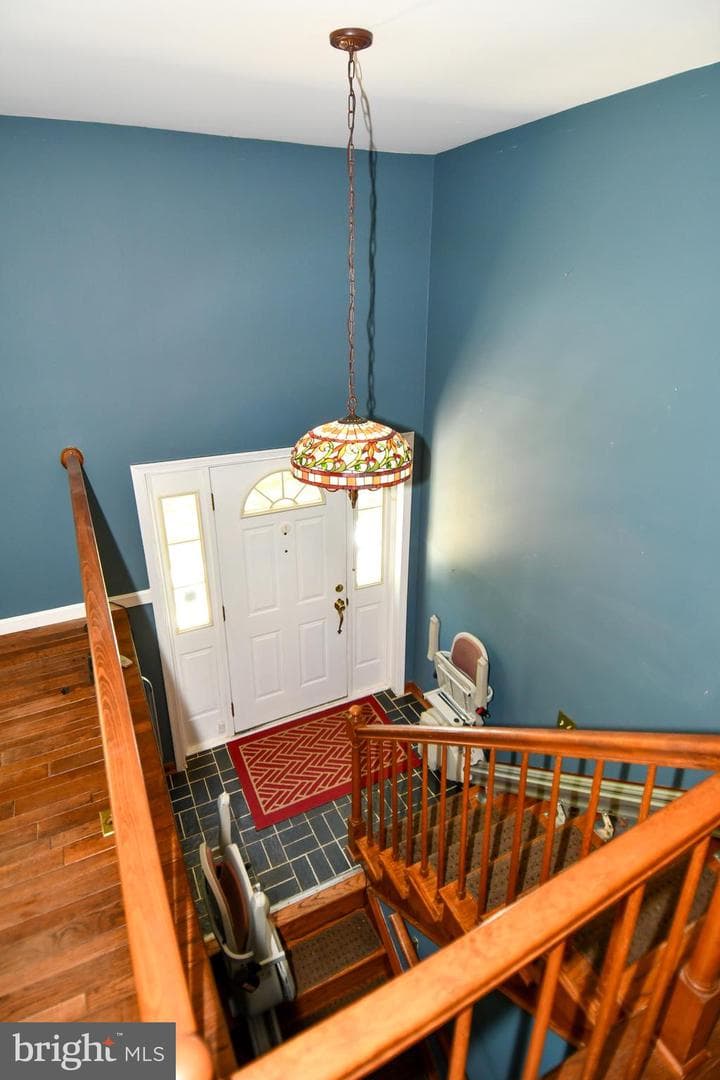 8870 Brook Drive photo 4