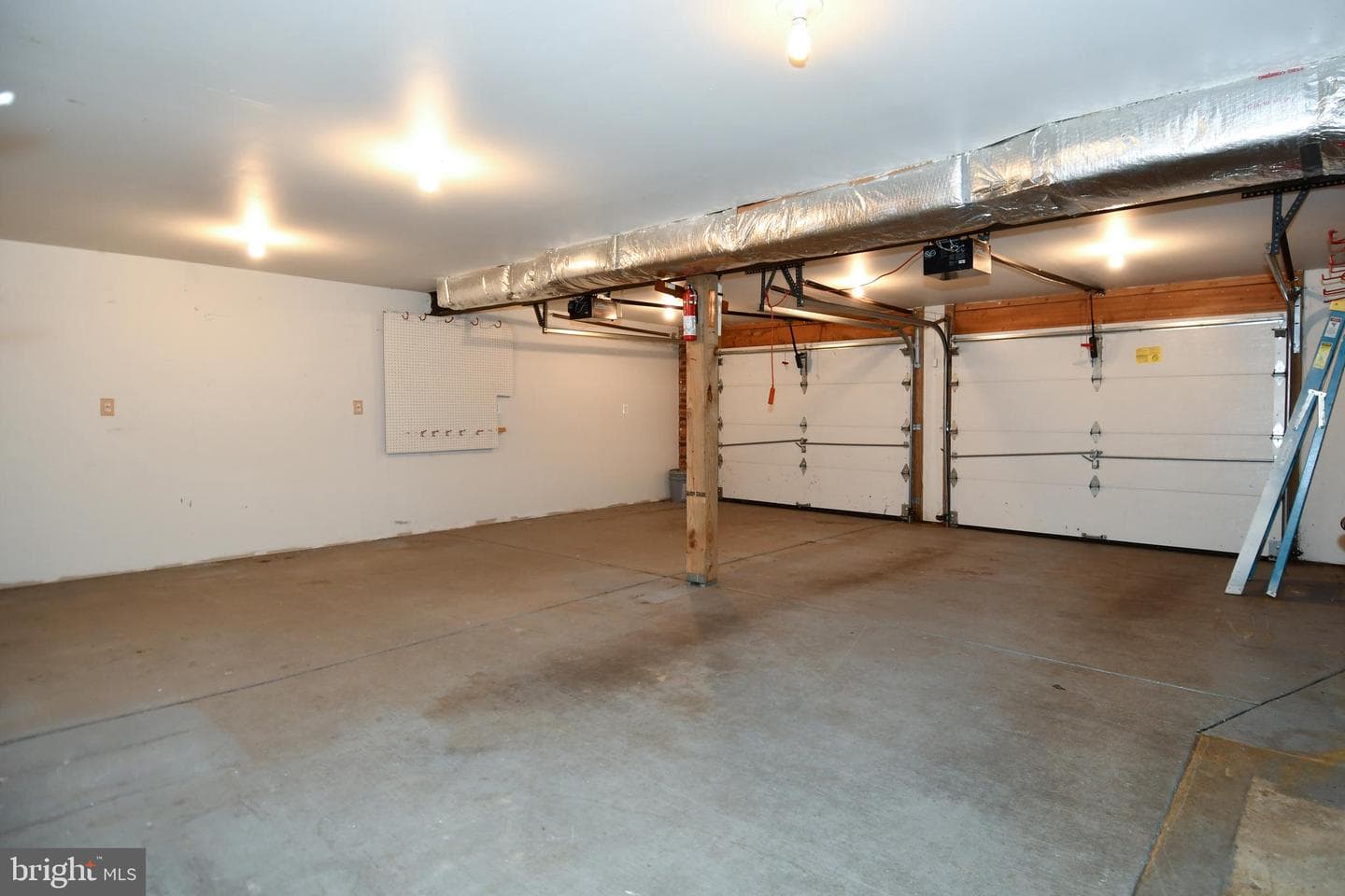 8870 Brook Drive photo 47