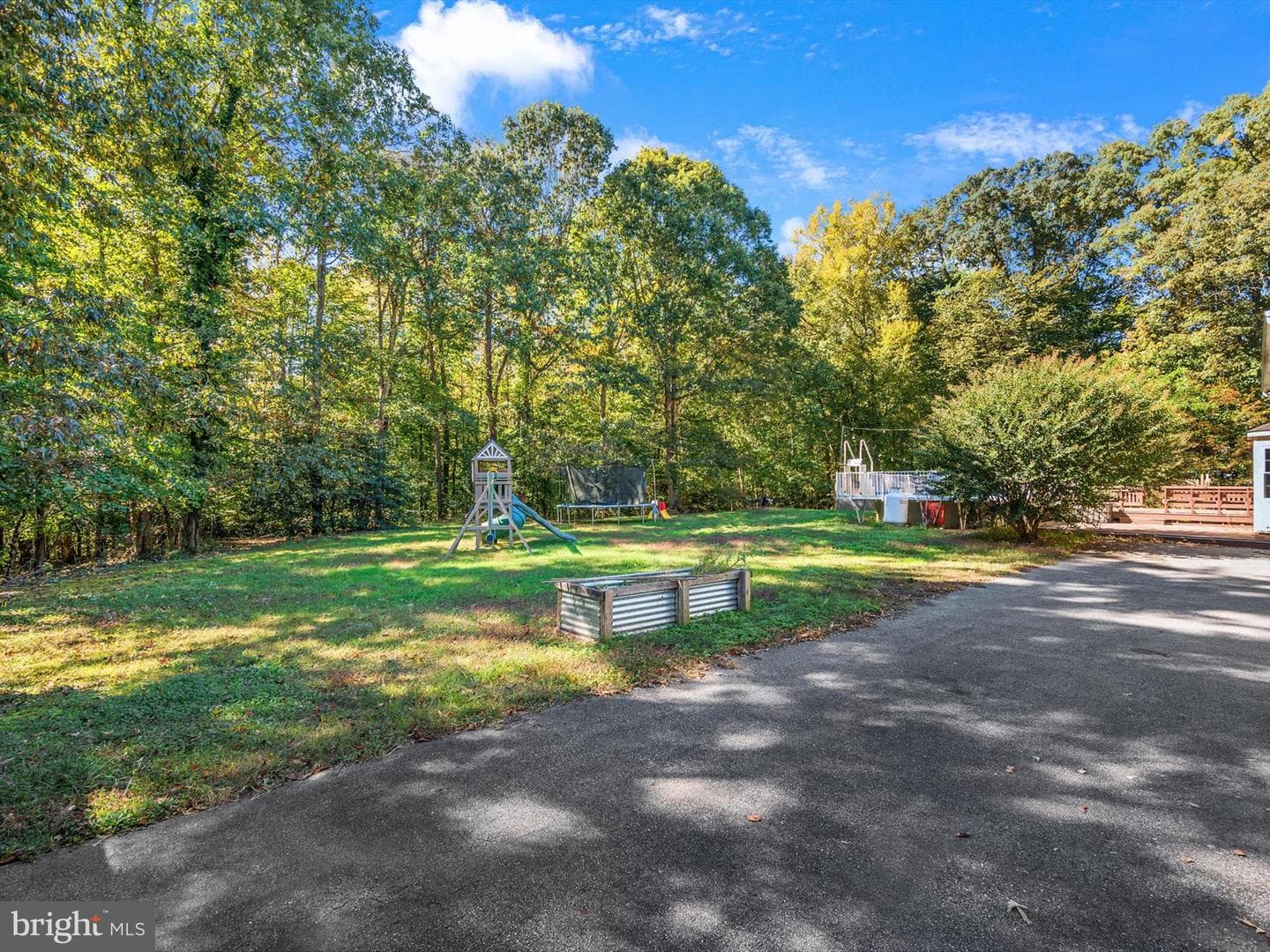 17259 Creekside Drive photo 9
