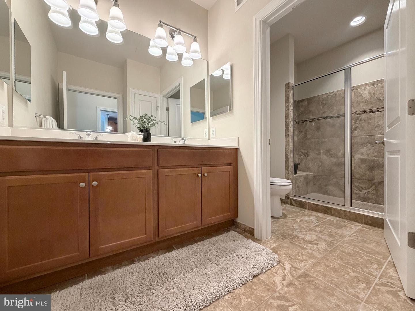 376 Buckeye Circle photo 6