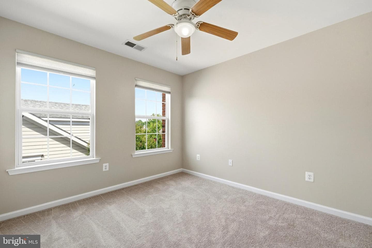 27 Steeplechase Drive photo 36