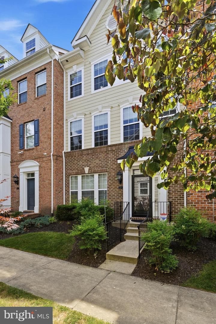 27 Steeplechase Drive photo 50