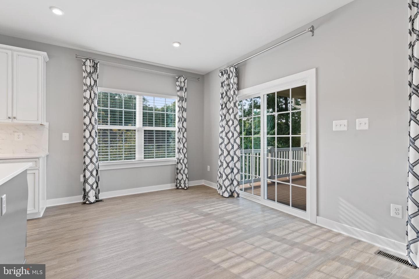 10602 Starfire Ln photo 17
