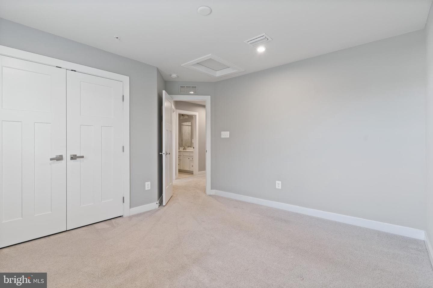 10602 Starfire Ln photo 36