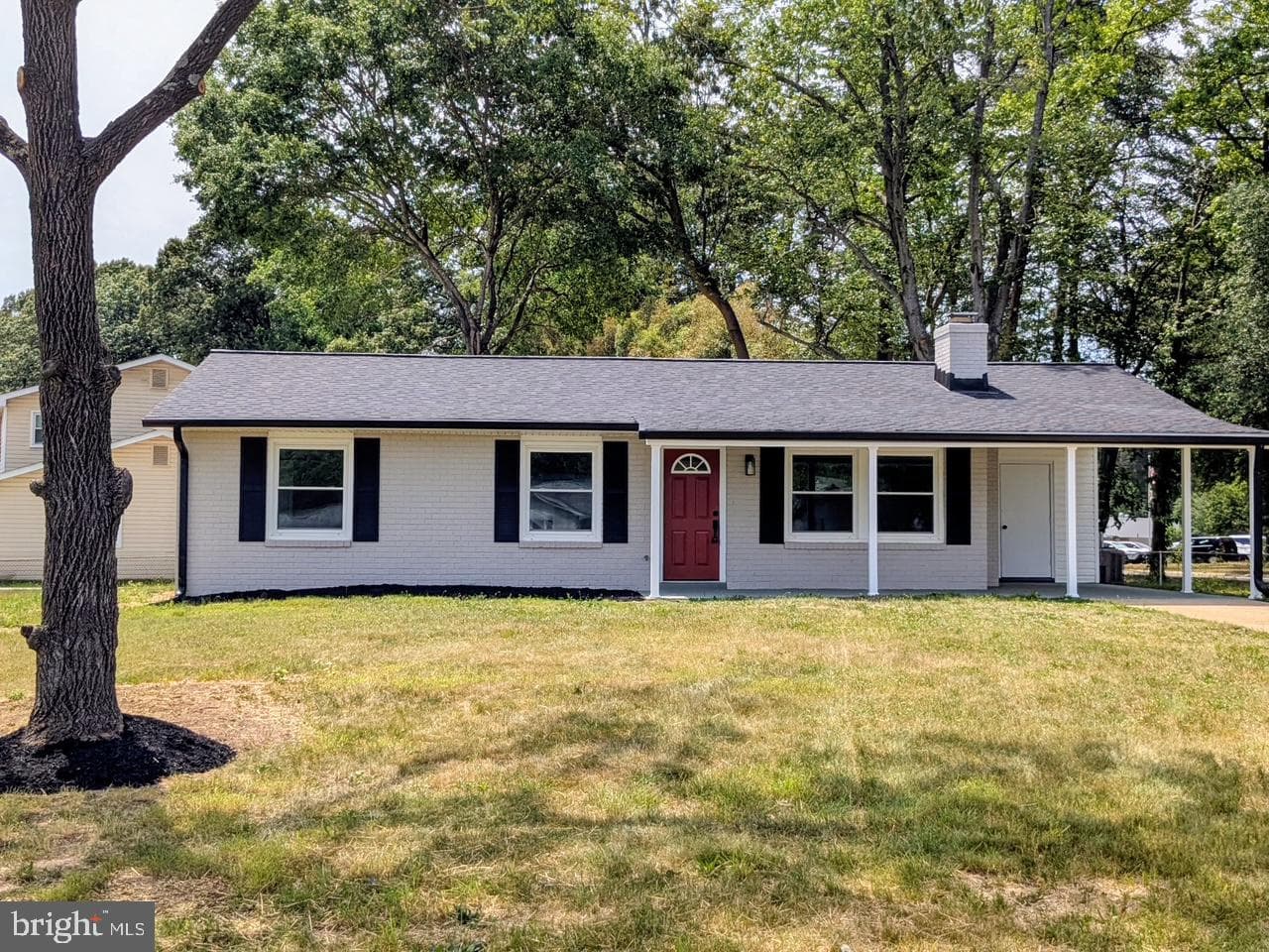 501 University Drive photo 1