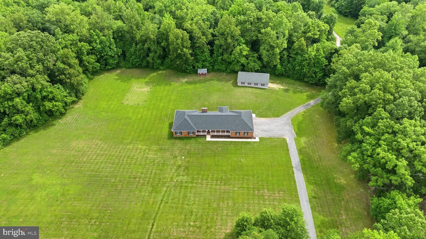 4570 Hawthorne Road photo 71