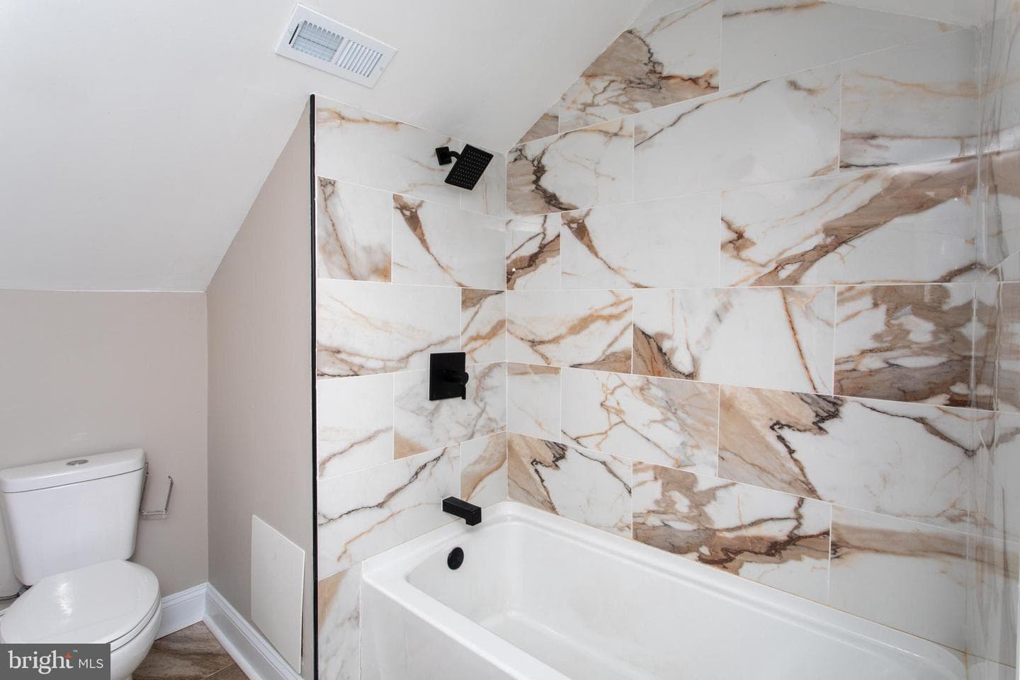 906 Washington Avenue photo 40