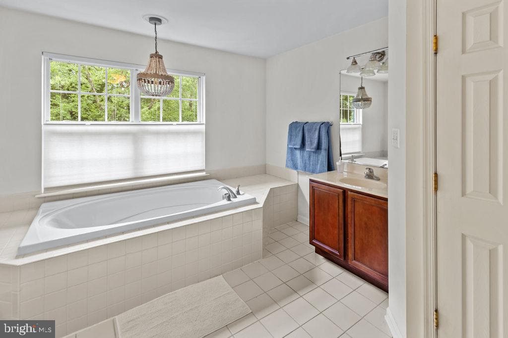 8085 Norwich Court photo 65